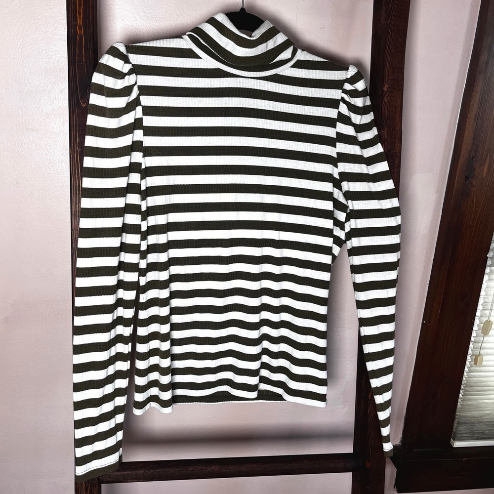 Evereve Womens Olive Green White Striped Ribbed Puff Shoulder Turtleneck Top M